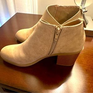 Style & Co Ankle Booties Size 7